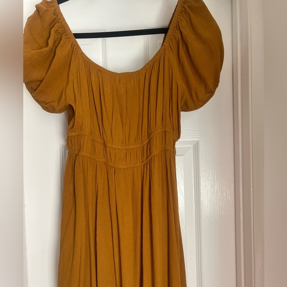 Never worn Blush Dress - Picture 8 of 8